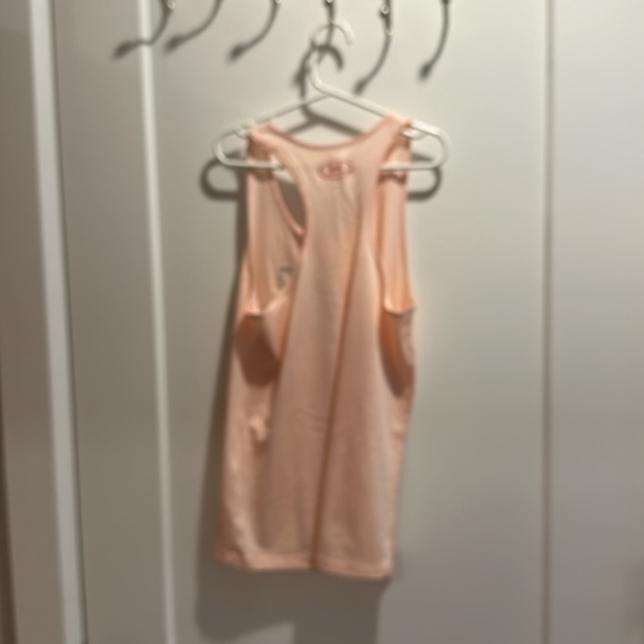 Youth coral gym tank top - Picture 2 of 2